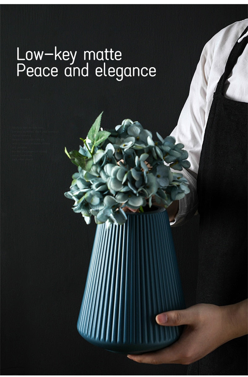 Luxury Modern Plastic Vase